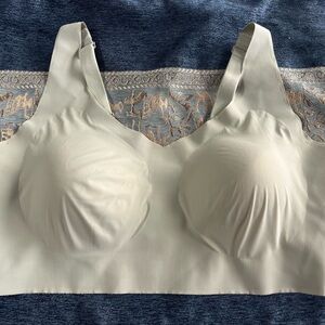 Bali Ivory Comfort Bra